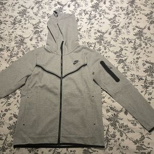 GRIS/GREYS Nike tech fleece hoodie, size M